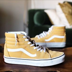 Vans women’s 8.5 yellow